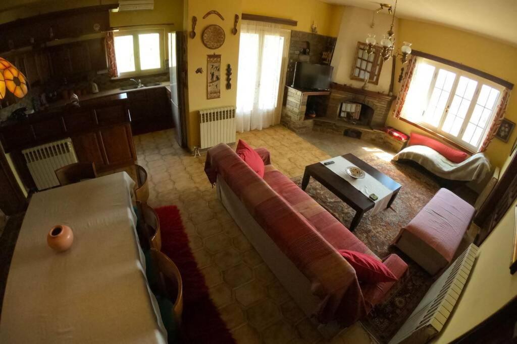 Villa Triple H Volos Esterno foto